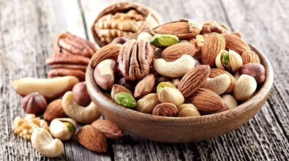 چاقی شکمی را با 4 ماده غذایی ضربه فنی کنید