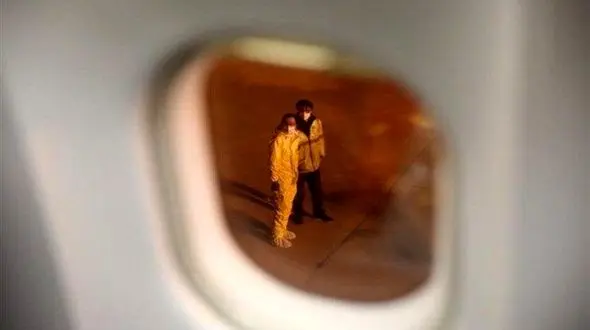 وضعیت دانشجویان ایرانی از چین آمده در قرنطینه/ تلفن ها توقیف، آزمایش اولیه در حال انجام