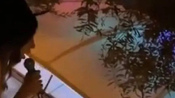 آواز خوانی زن تهرانی در کافه معروف در شب های محرم ! / تحقیقات شروع شد
