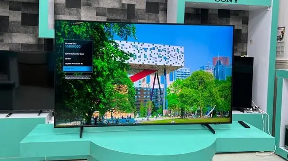 تلویزیون سامسونگ CU8000 محبوب ترین LED با وضوح تصویر عالی