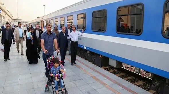 زمان پیش فروش بلیط قطارهای نوروزی اعلام شد