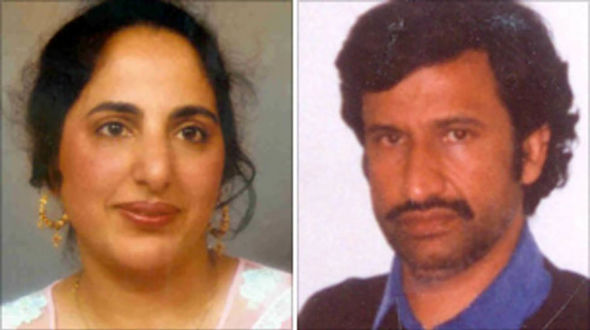 Daughters' plea for father's extradition
