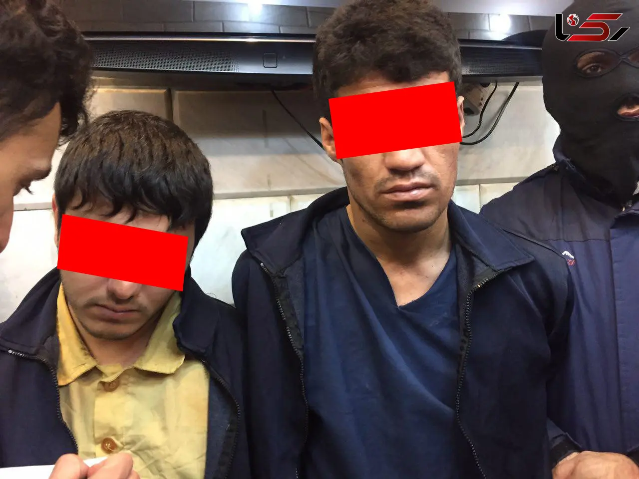کیفرخواست متهمان سرقت مسلحانه صرافی میدان فردوسی صادر شد +عکس
