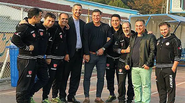 علی دایی از سوشا مکانی الگو برداری کرد