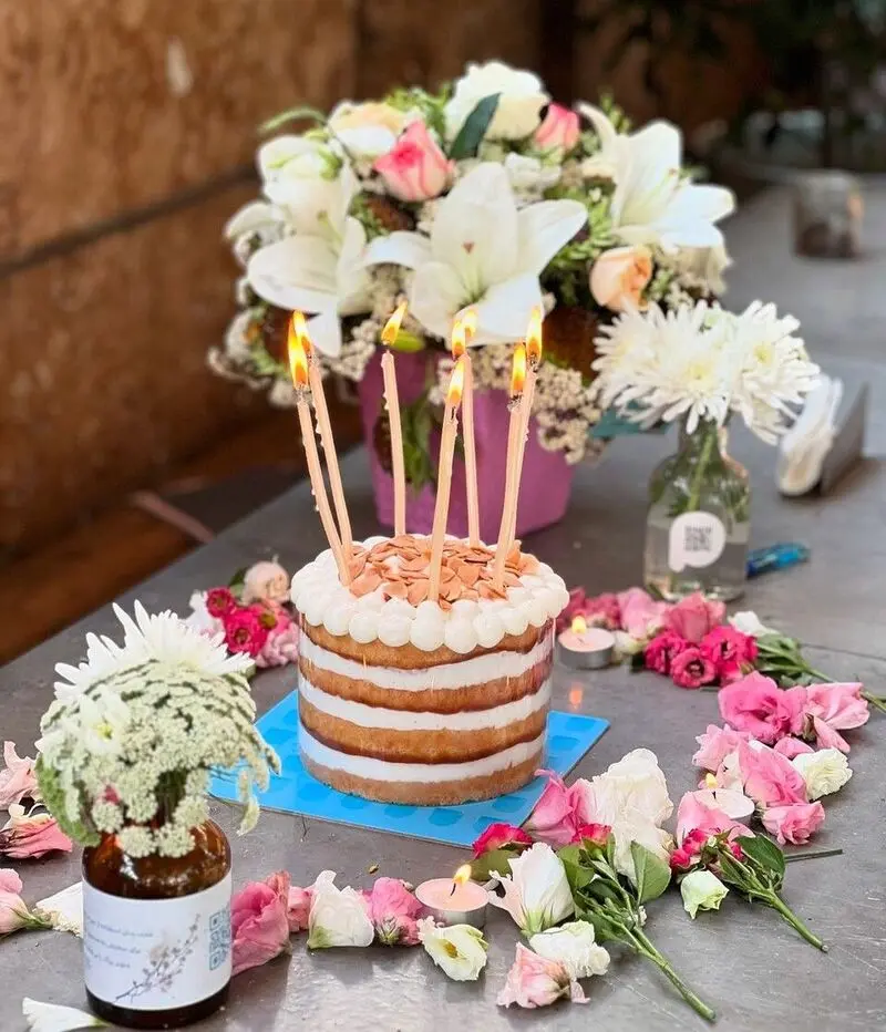 یاسمن شاه حسینی