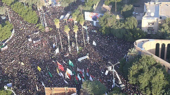لحظه به لحظه تشییع پیکر سردار سلیمانی و همرزمان شهیدش در ایران +فیلم و تصاویر