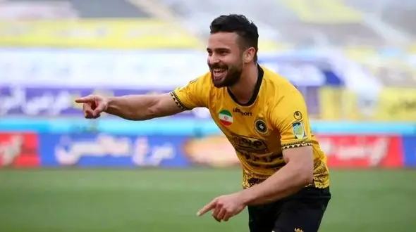 گل دوم سپاهان برابر الدحیل توسط رفیعی(ویدیو)