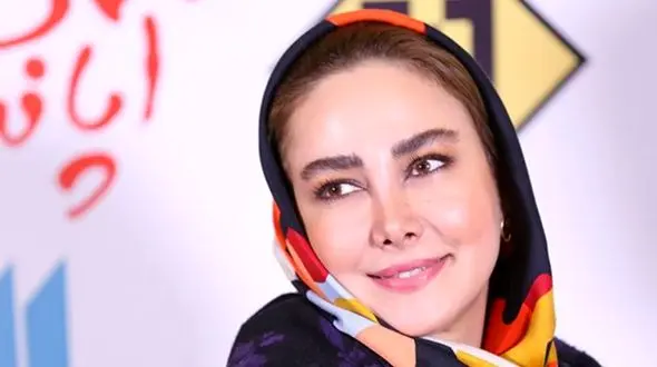 چهره بی آرایش آناهیتا نعمتی جذاب تر ! / شیکی خانم بازیگر با چهره طبیعی اش !