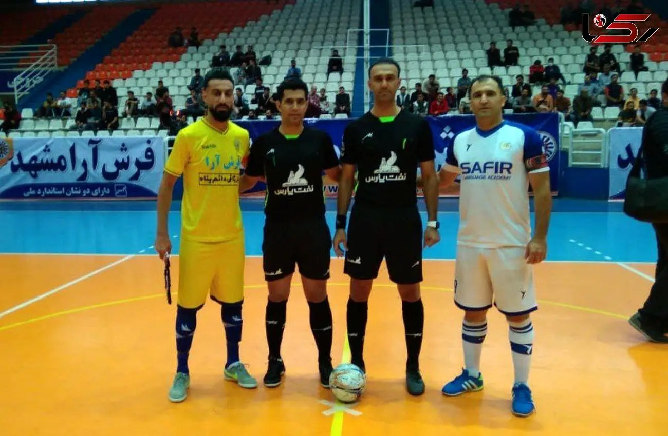 بهادری از هدایت فوتسال فرش آرا استعفا داد