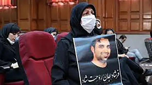 قصاص برای قاتل مرد موبایل فروش در اسلامشهر / صبح امروز صادر شد + عکس ها