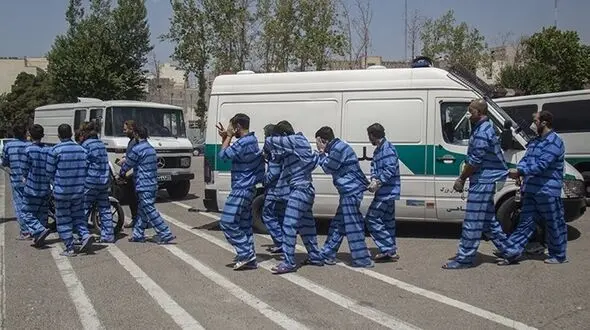 در یکی از روستاهای گیان همه به روی هم اسلحه کشیدند / 6 نفر در این درگیری تگزاسی راهی بیمارستان شدند