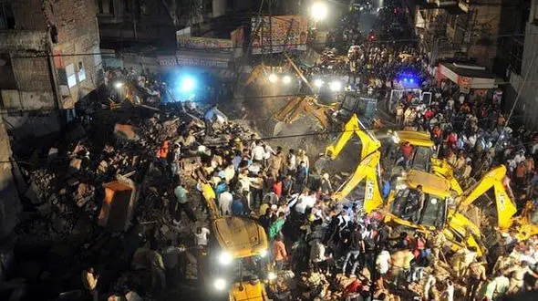 10 کشته در ریزش ساختمان هتل + فیلم