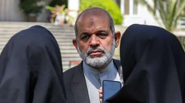 تکذیب صدور شناسنامه‌ برای اتباع خارجی