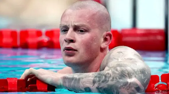 تراشیدن سیبیل برای کسب طلا در المپیک + عکس