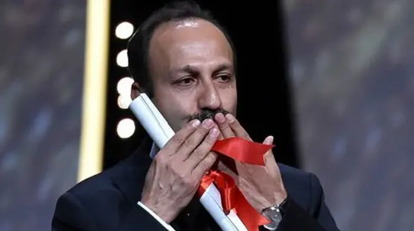 نسخه غیرمجاز فیلم اصغر فرهادی به ایران رسید