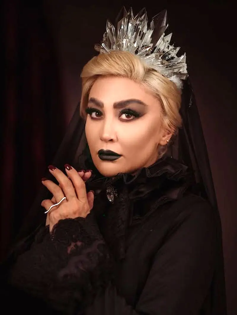 تاج خاص مریم معصومی