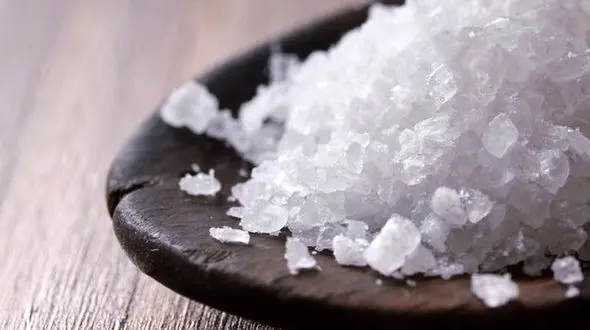نمک دریا ید ندارد/عوارض مصرف نمک دریا را بشناسید