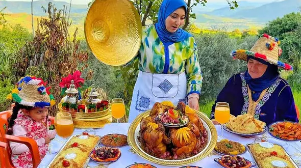 پخت غذای سنتی در مراکش: تجربه‌ای خاص از آشپزی در طبیعت + فیلم