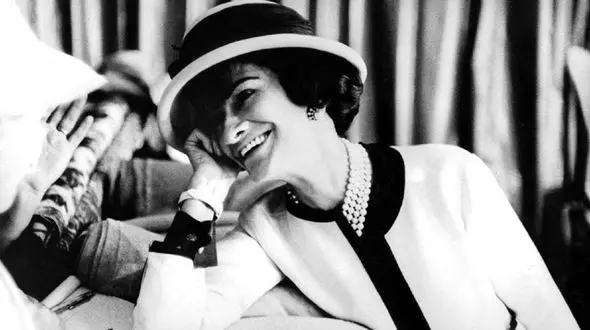 کوکو شانل و تغییر لباس‌ها/ از طراحی انقلابی تا خداحافظی با دنیای مد