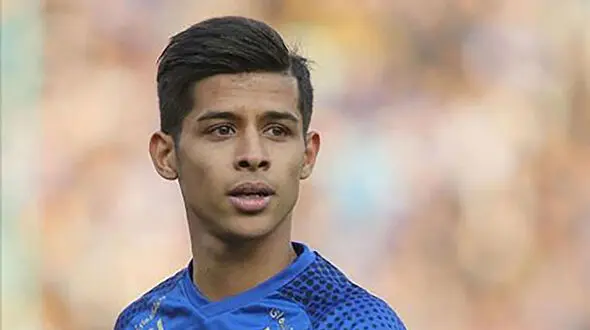 الاهلی  قائدی را به استقلال قرض داد