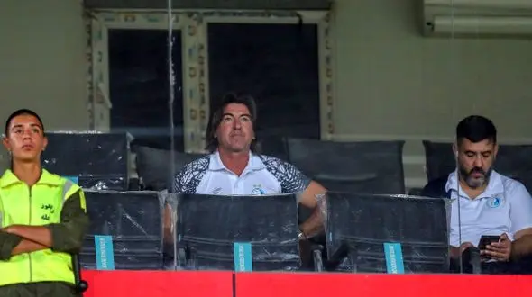 ساپینتو بالاخره به نیمکت استقلال رسید!