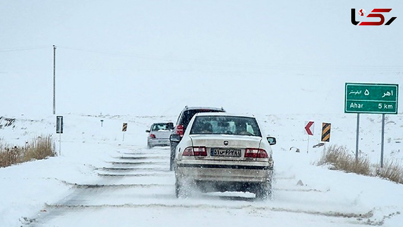 برف بزرگراه تبریز- اهر را مسدود کرد + فیلم گرفتار شدن خودرو ها در جاده