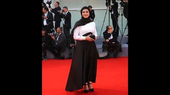 حجاب متفاوت باران کوثری در جشنواره ونیز