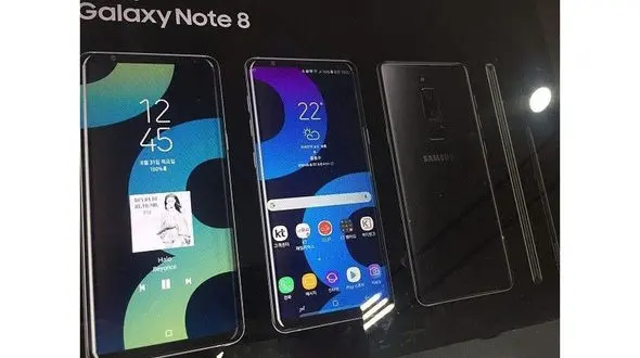 پوستر گلکسی نوت 8 با سنسور اثر انگشت پشتی فاش شد