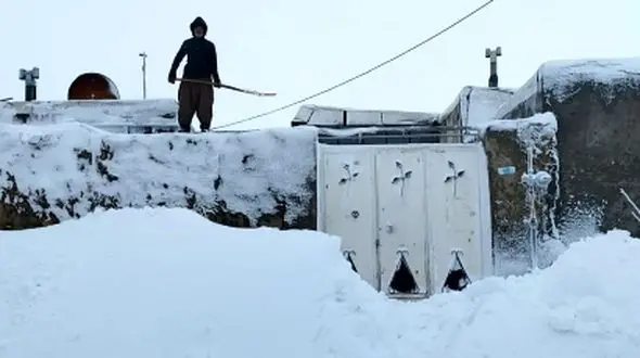 برف در غرب خراسان جان ۲ نفر را گرفت