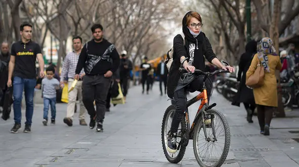 آمار نگران‌کننده مرگ عابران پیاده در پایتخت / محدودیت دوچرخه‌سواری در معابر شلوغ