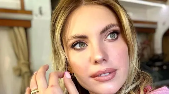 رونمایی از نوزاد خوشگل و بامزه ادا اجه و همسر بسکتبالیست خوشتیپش/ ییلدیز سیب ممنوعه برای اولین بار مادر شد+عکس