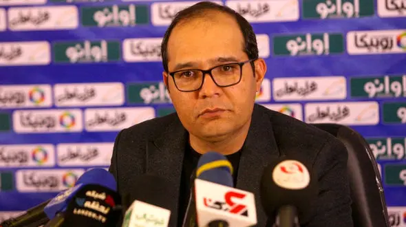 ربیعی:  مقابل استقلال بهترین عملکردمان را خواهیم داشت/ حذف سرخابی ها ناراحتم کرد + فیلم