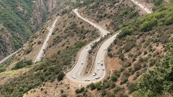 جاده هراز بازگشایی شد