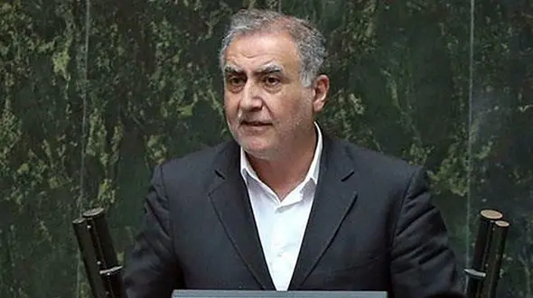 از برخورد احساسی با مهاجران پرهیز شود