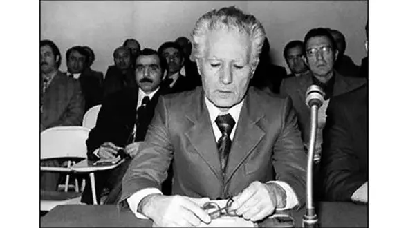 سرلشکرمقربی، جاسوس شوروی یا خبرچین آمریکا؟ / شایعه تیرباران نشدن سرلشکر مقربی در شب اعدام