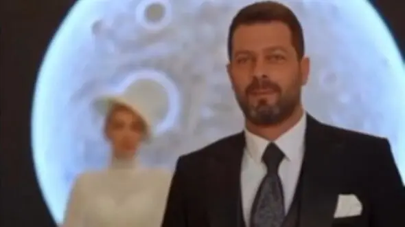 فیلم / نوبت رونمایی از مراسم عروسی و ازدواج دوم پژمان بازغی شد / بعد از محمد نادری و کامران تفتی سویمن شاه داماد سینمای ایران از عروسش رونمایی کرد ....