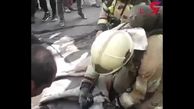فیلم لحظه نجات یک سگ توسط آتش نشان تهرانی  