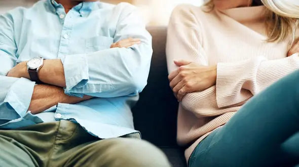 15 نشانه در رابطه ها که به ازدواج ختم نمی شوند؟ /  10 راه حل چیست ؟!
