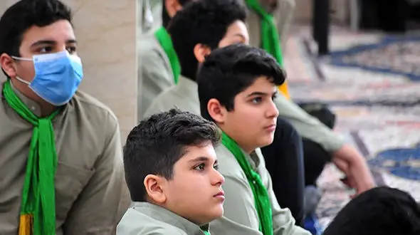 بوسه بر این نوجوانان عیب نیست!