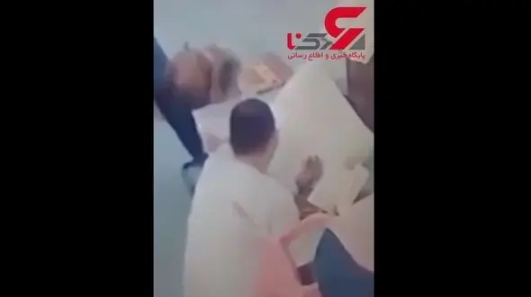 مرگ شیخ روزه‌دار هنگام قرائت قرآن در مسجد + فیلم 