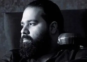 نگاهی به اعلامیه تشییع پیکر مادربزرگ رضا صادقی، خواننده محبوب جنوبی/ روحش شاد و یادش گرامی+عکس