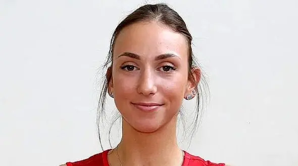 محرومیت والیبالیست صربستان به دلیل حرکت نژادپرستانه + عکس