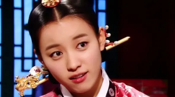 عکس؛ سفر زمان؛ چهرۀ «دونگ‌یی» بعد از 15 سال در 38 سالگی