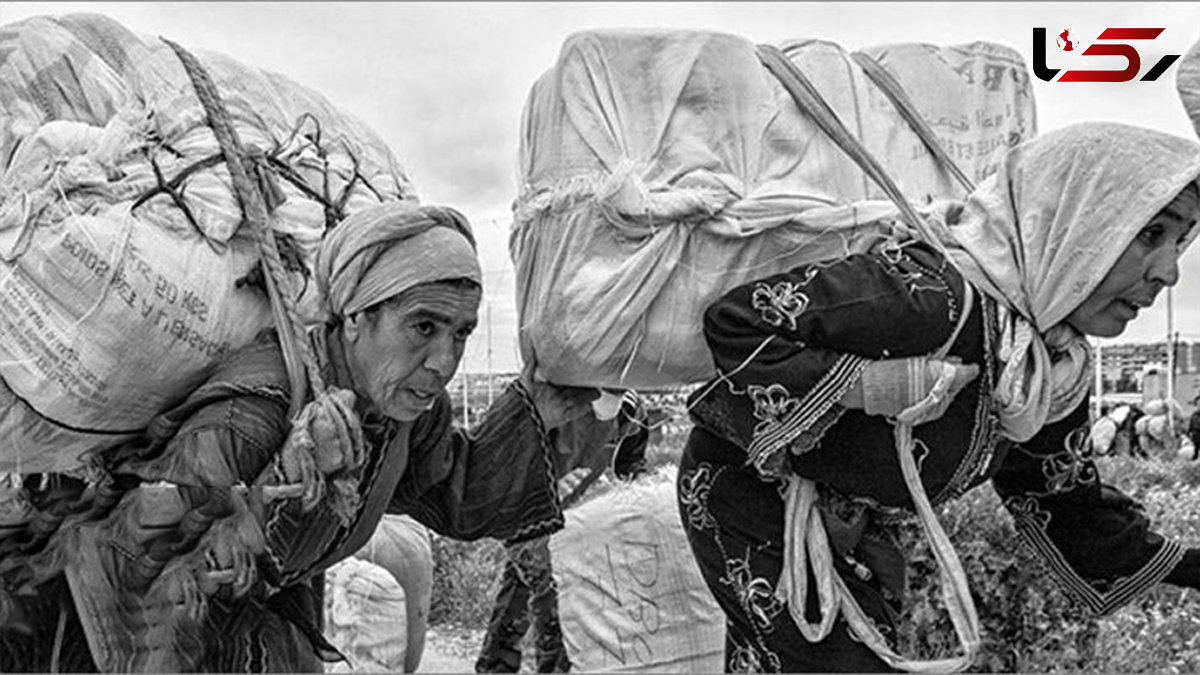 داستان تلخ زنان کولبر و غم مرگ دردناک مادر | بارمان را که می‌گیرند بدبخت می‌شویم!