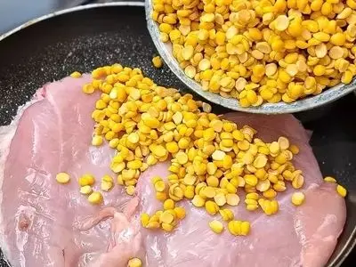 یک غذای ساده و متفاوت با ترکیب خوشمزه لپه و مرغ / فیلم