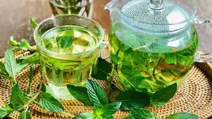 بعد از غذا نفخ می‌کنید؟ دمنوش نعناع را امتحان کنید