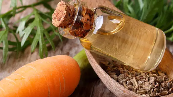 با روغن هویج موهایتان را تقویت کنید