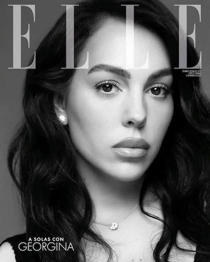 جورجینا روی جلد مجله ووگ