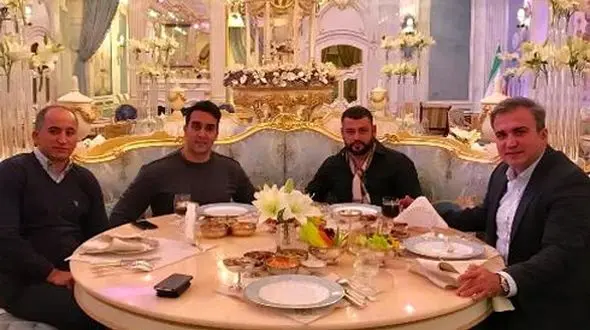 سنگ تمام پوریا پورسرخ در چیدمان میزغذا و میز میوه در میزبانی از بازیگران و دوستانش در خانه رویایی و اروپاییش+عکس/ چقد خوش سلیقه و تمیز