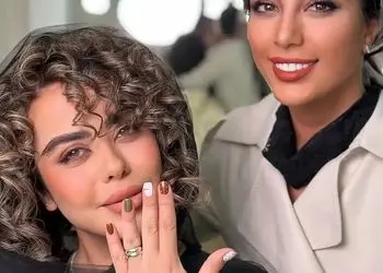 «الهام اخوان» با چهره‌ای متفاوت؛ رونمایی از مدل موی فر و رنگ‌های پاییزی! (عکس)